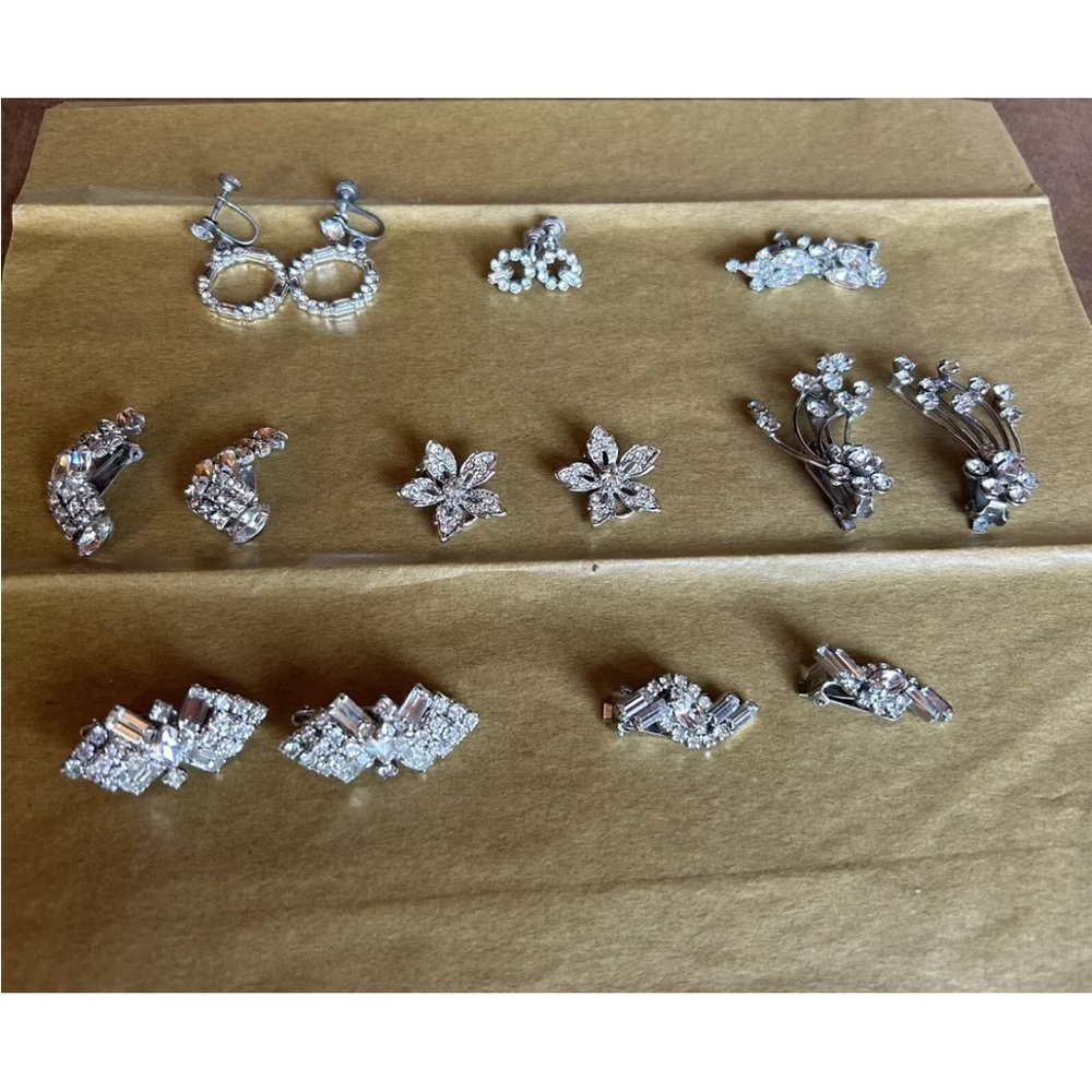 Lot Of 8 Pairs Vintage Clear Rhinestone Clip-on/Screw-On Earrings Silver Metal